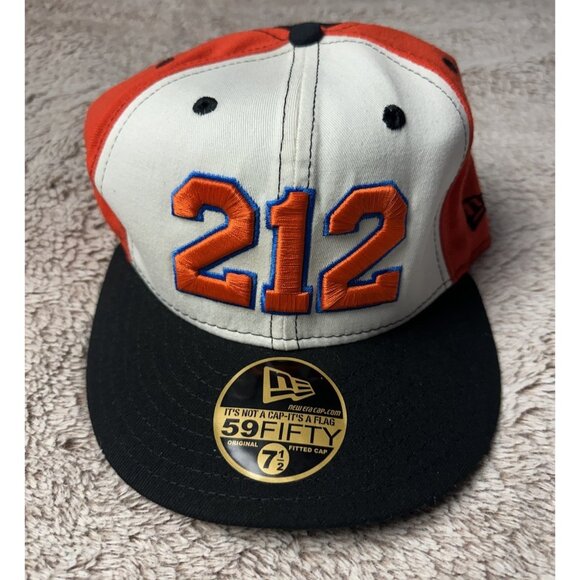 New York Knicks Hat Cap Fitted 7 1/2 White Orange Area Code 212 NBA New Era New - Picture 2 of 12